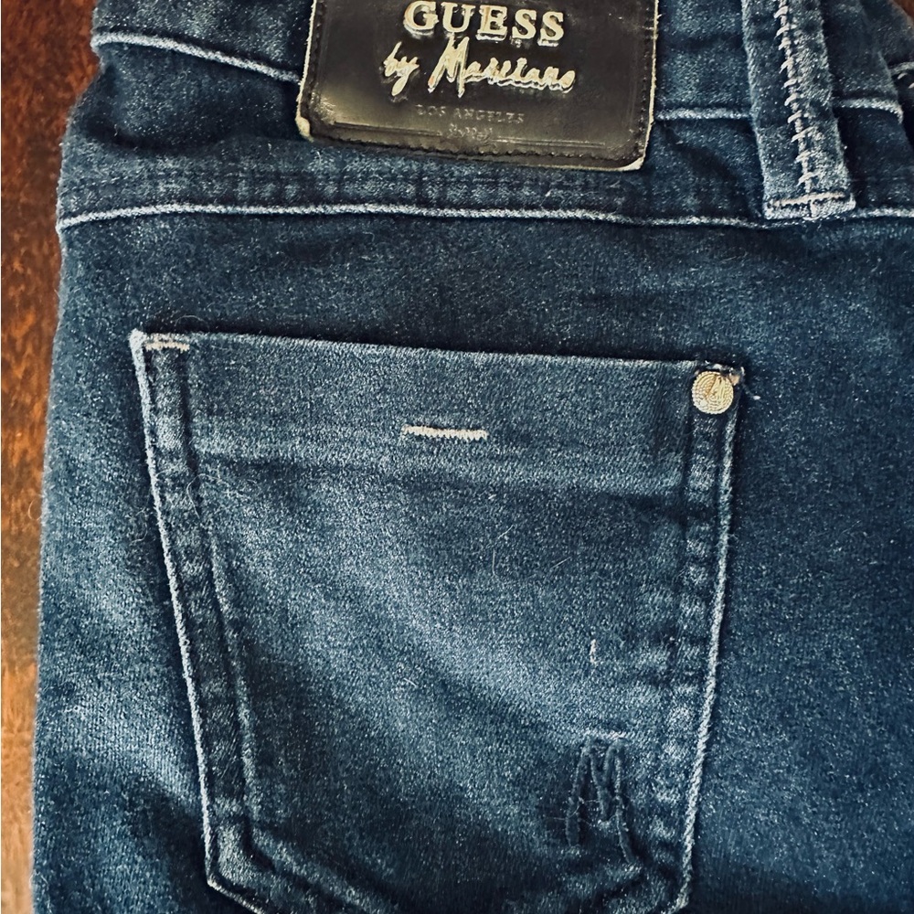 Guess by Marciano